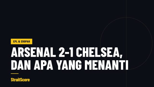 Pemain Arsenal meraikan gol di hadapan penyokong di Stadium Emirates, London.