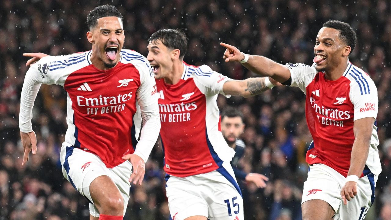 Arsenal — archive football photograph