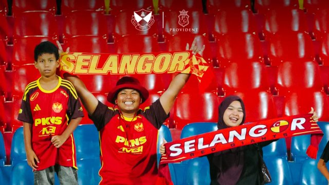Selangor FC — foto daripada hantaran rasmi